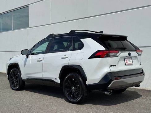 Used 2023 Toyota RAV4 XSE AWD/4WD image 4