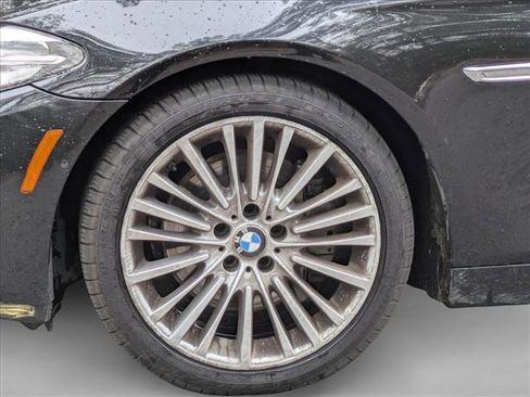 Used 2015 BMW 550i xDrive Sedan image 9