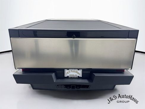 Used 2024 Tesla Cybertruck AWD Crew Cab image 6