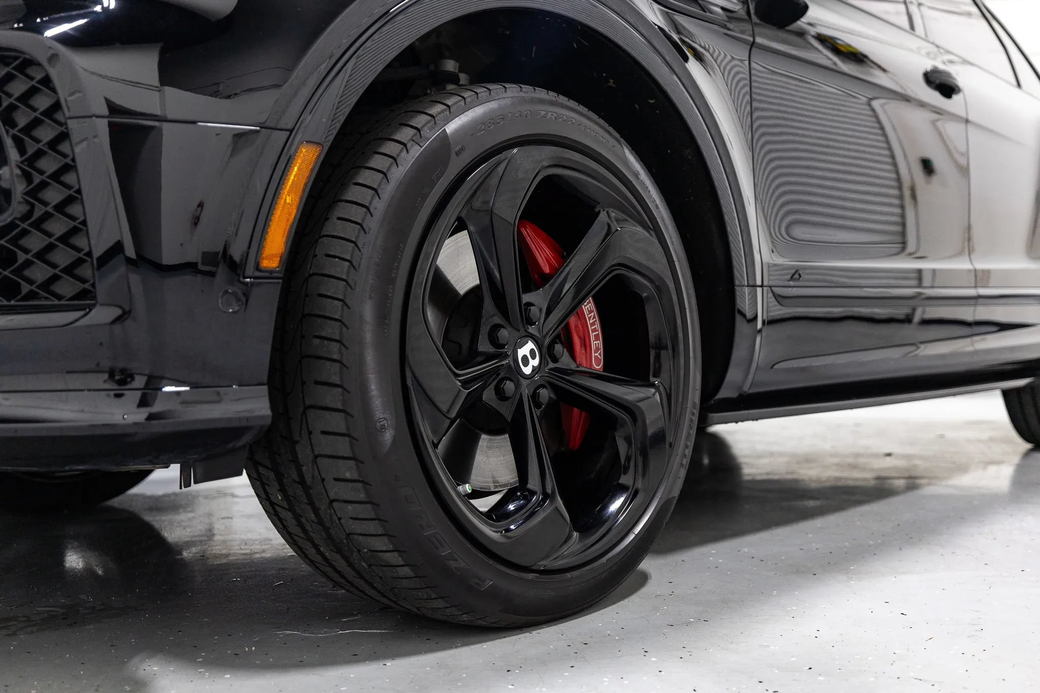 Used 2022 Bentley Bentayga AWD/4WD image 10