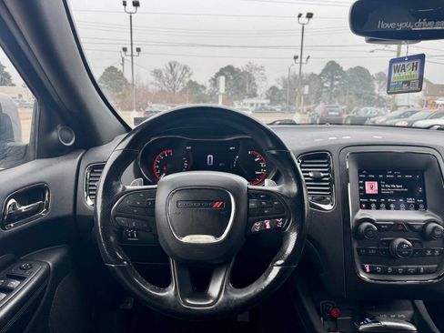 Used 2019 Dodge Durango GT image 17