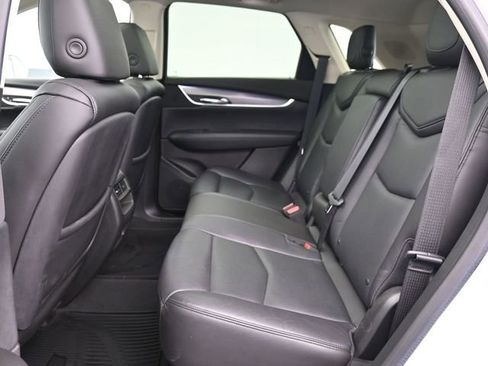 Used 2017 Cadillac XT5 Premium Luxury w/ LPO, Wheel Lock Package image 28