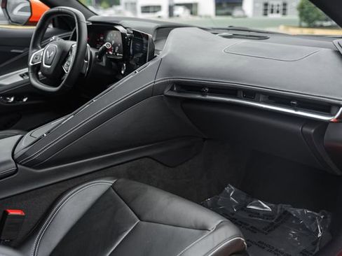 Used 2020 Chevrolet Corvette Stingray Coupe w/ Z51 Performance Package image 20