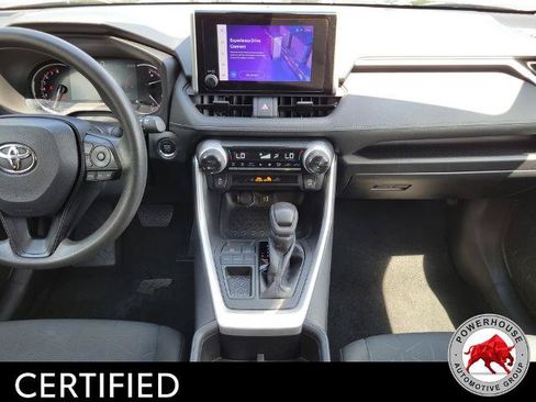 Used 2024 Toyota RAV4 XLE FWD image 20