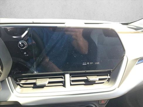 New 2026 Chevrolet Trax LS image 15