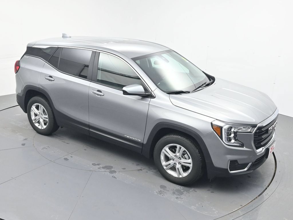 Used 2024 GMC Terrain SLE AWD/4WD image 27