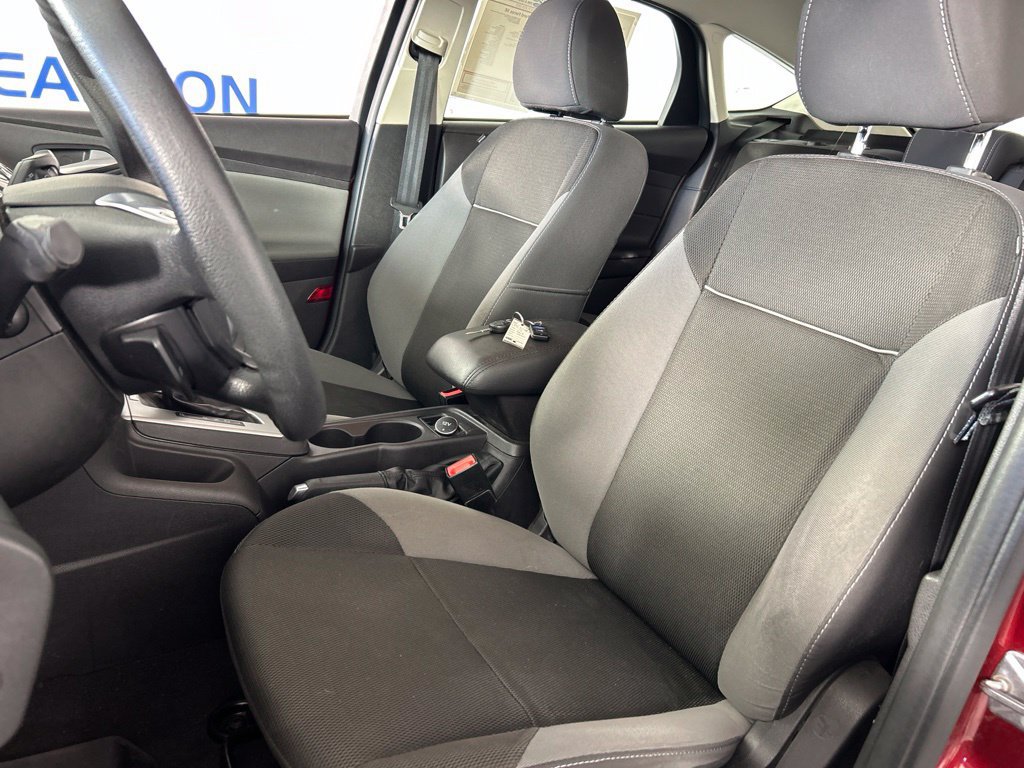 Used 2014 Ford Focus SE FWD image 19