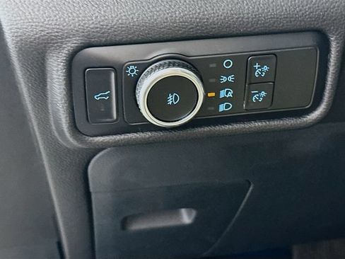 Certified 2023 Ford Explorer Limited w/ Limited Technology Package AWD/4WD image 15