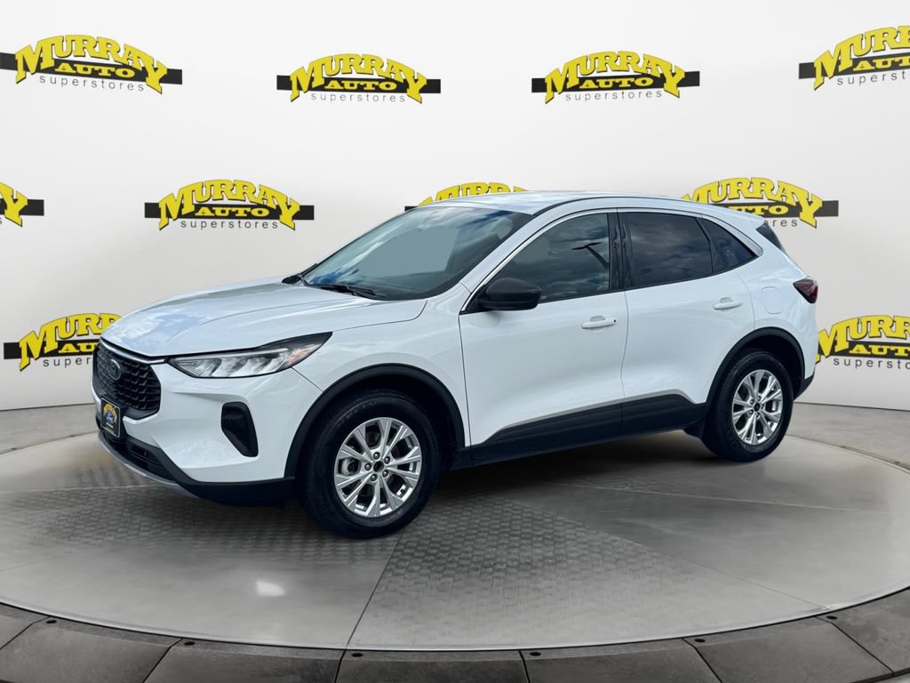 Used 2024 Ford Escape Active AWD/4WD image 1