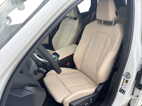New 2026 BMW X3 xDrive30 w/ Premium Package image 22