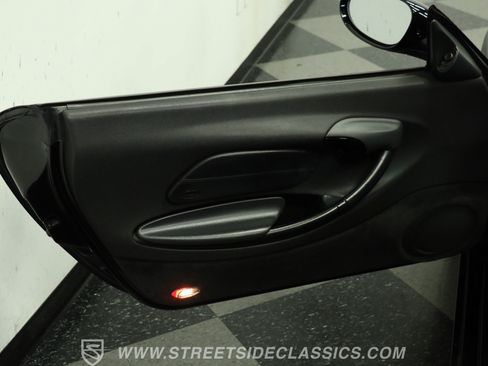 Used 1999 Porsche Boxster RWD image 34