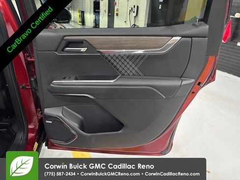 Certified 2025 GMC Acadia Denali w/ LPO, Floor Liner Package AWD/4WD image 36