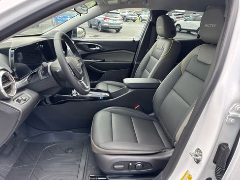 New 2026 Chevrolet Trax ACTIV w/ Driver Confidence Package image 17