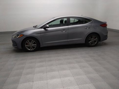 Used 2018 Hyundai Elantra SEL FWD image 2