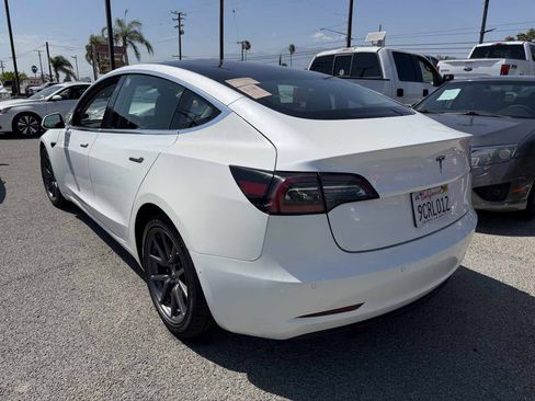 Used 2019 Tesla Model 3 Standard Range Plus RWD image 3