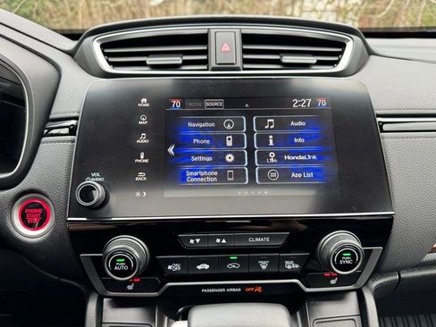 Used 2018 Honda CR-V Touring image 11