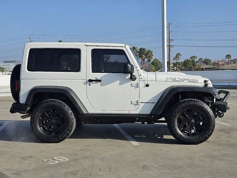 Used 2013 Jeep Wrangler Sahara image 9