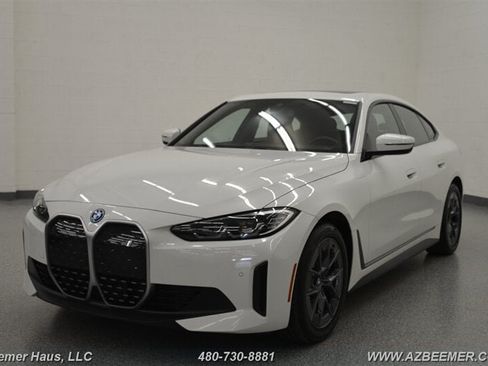 Used 2023 BMW i4 eDrive35 w/ Premium Package RWD image 2
