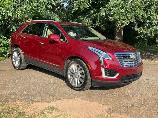 Used 2018 Cadillac XT5 Platinum AWD/4WD image 24