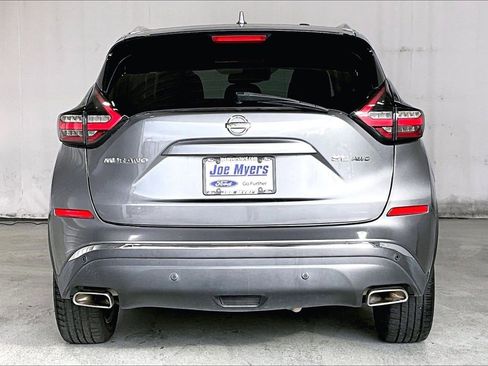 Used 2022 Nissan Murano SL w/ Cargo Package image 3