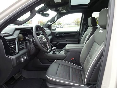 New 2026 GMC Sierra 1500 AT4X AWD/4WD image 15