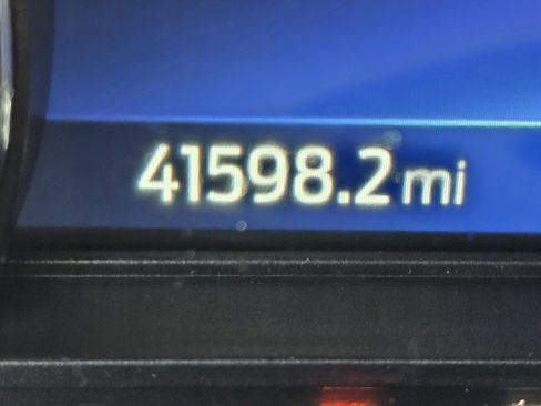 Used 2023 Ford Explorer XLT w/ Equipment Group 202A image 23