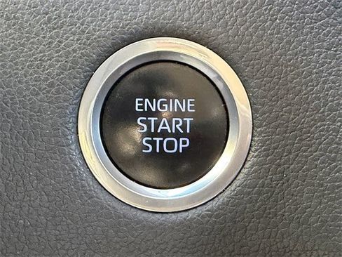 Used 2024 Toyota Tundra Limited image 21