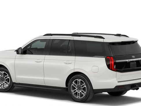 New 2026 Ford Expedition Active AWD/4WD image 24
