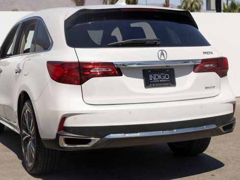 Used 2020 Acura MDX SH-AWD w/ Technology Package image 3