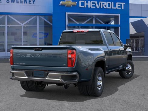 New 2026 Chevrolet Silverado 3500 LT w/ All Star Edition image 4