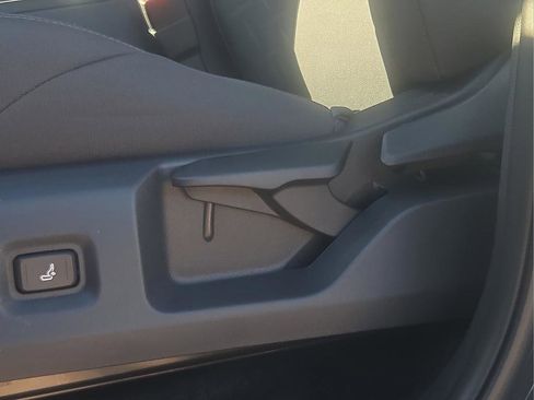 New 2026 Toyota Tacoma SR image 18