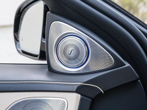 Used 2018 Mercedes-Benz Maybach S 560 4MATIC image 15