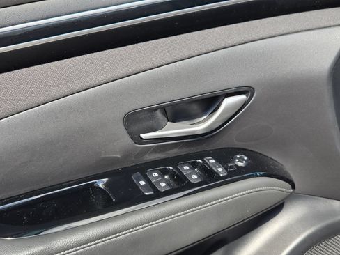 Used 2022 Hyundai Tucson Limited AWD/4WD image 12