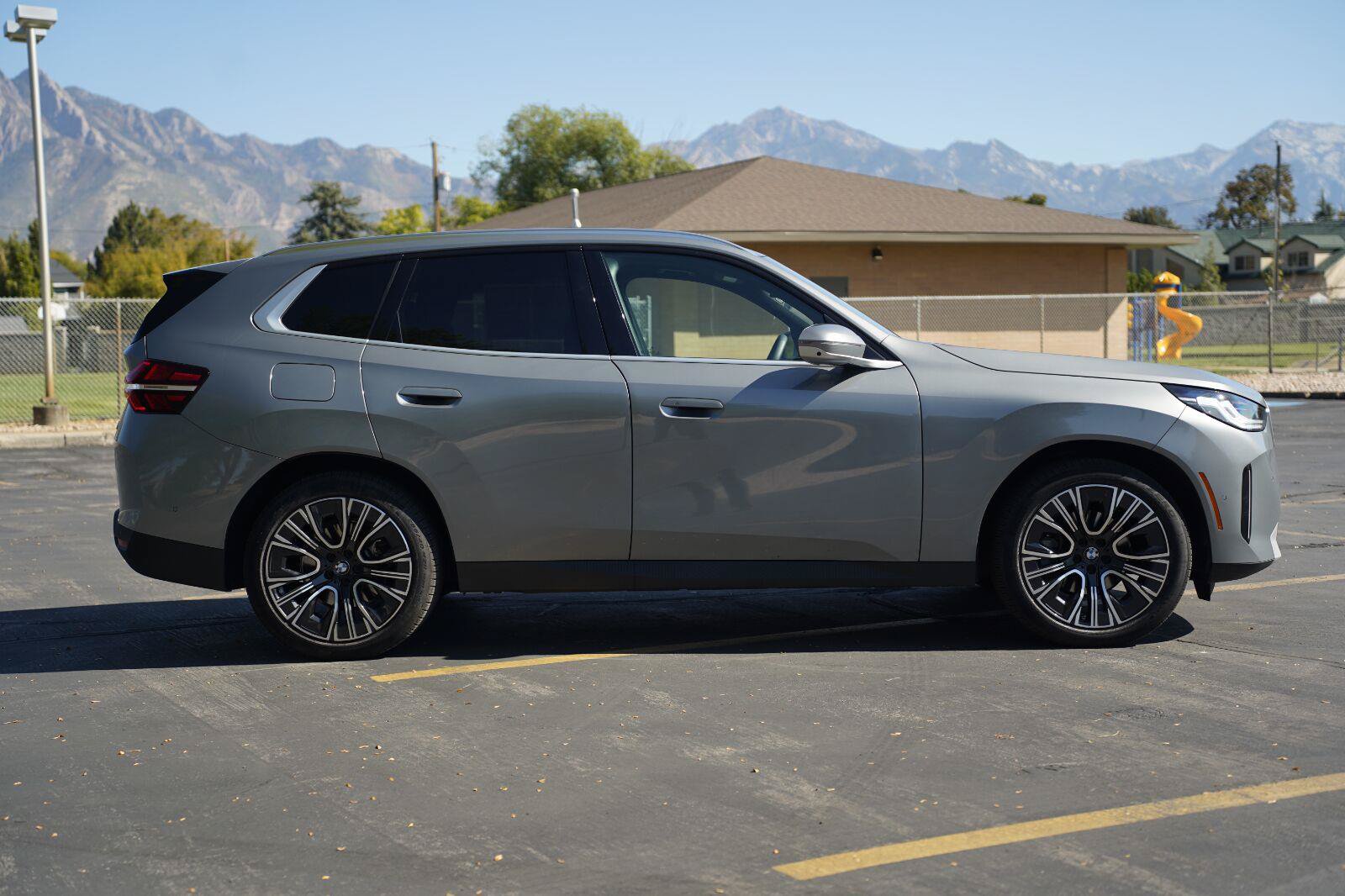 Used 2026 BMW X3 xDrive30i w/ Premium Package AWD/4WD image 6