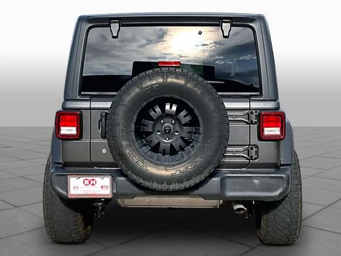 Used 2019 Jeep Wrangler Unlimited Sport S AWD/4WD image 4