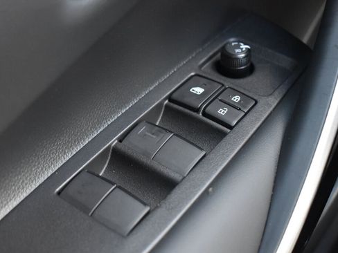 Used 2025 Toyota Corolla XLE image 16