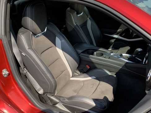 Used 2021 Chevrolet Camaro SS image 31