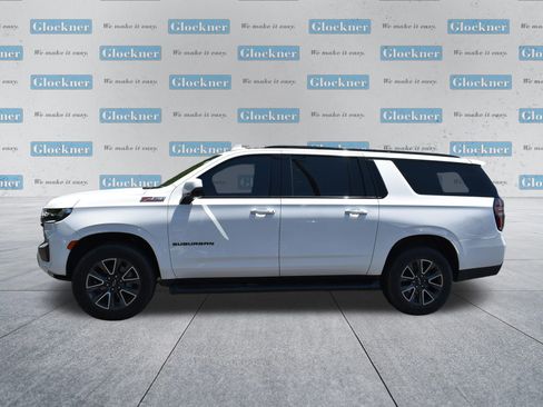 Used 2023 Chevrolet Suburban Z71 w/ Luxury Package AWD/4WD image 8