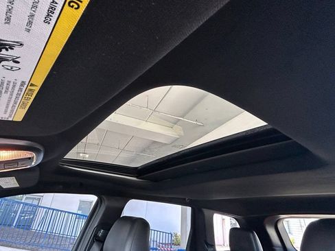 Used 2015 Jeep Grand Cherokee Altitude RWD image 11