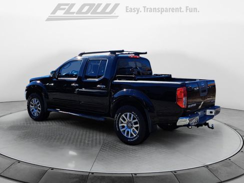 Used 2011 Nissan Frontier SL image 6