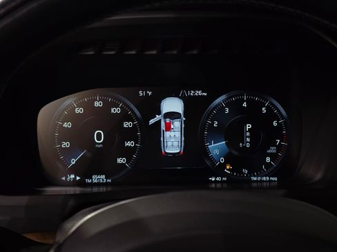 Used 2022 Volvo XC90 T6 Momentum w/ Advanced Package image 28