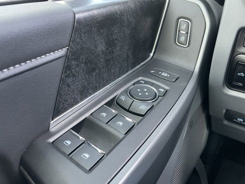 Used 2023 Ford F350 XLT w/ XLT Premium Package image 26