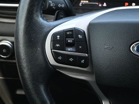 Used 2021 Ford Explorer Limited w/ Hybrid Equipment Group 310A AWD/4WD image 9