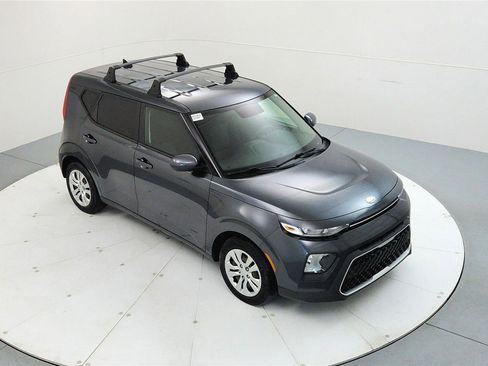 Used 2020 Kia Soul LX image 14