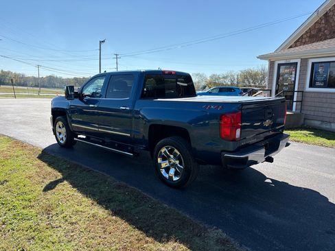 Used 2018 Chevrolet Silverado 1500 LTZ w/ Max Trailering Package image 25
