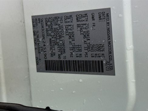 Used 2023 Nissan Pathfinder SL AWD/4WD image 40