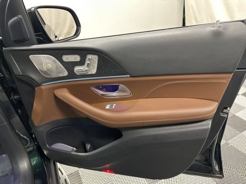 Used 2024 Mercedes-Benz GLS 450 GLS 450 image 35