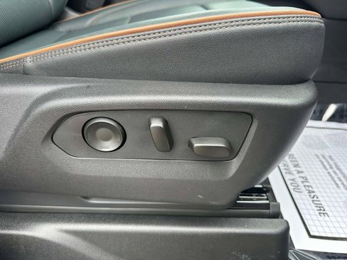 Used 2025 GMC Yukon AT4 w/ LPO, Floor Liner Package image 26