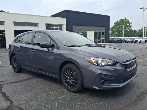 Used 2018 Subaru Impreza 2.0i AWD/4WD image 3
