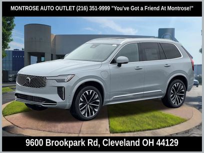 New 2026 Volvo XC90 T8 Plus w/ Protection Package Premier